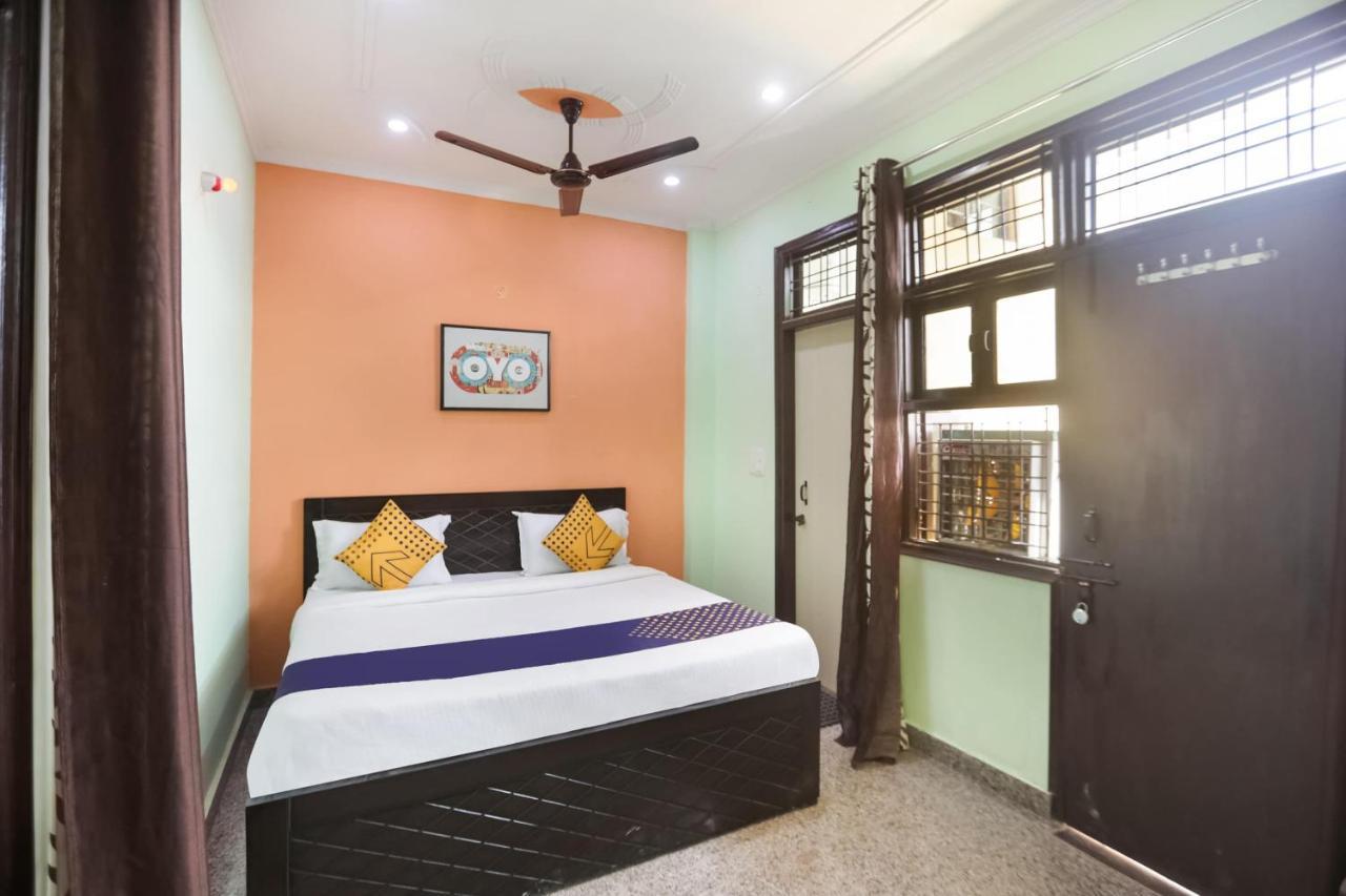 Spot On Main View Guest House Near Leisure Valley Park Gurgaon Exterior foto